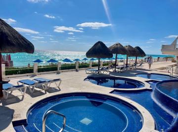 Departamento · 140m² · 2 Recámaras · 1 Estacionamiento · Departamento en Venta en Condominio Villas Marlin, Cancun Zona Hotelera.