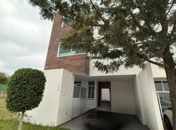 Casa · 187m² · 4 Recámaras · Casa en Equipamiento Zona Cementos Atoyac