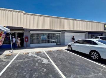 Local comercial · 72m² · Amplio Local con Excelente Ubicación a Unos Pasos del Distribuidor Juárez