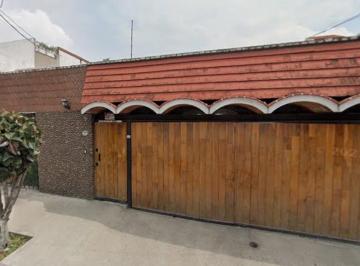 Casa de 4 habitaciones, Azcapotzalco · Casa en Venta en Pirámides #66