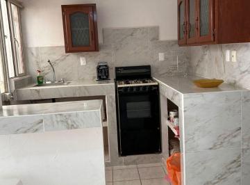 Casa de 2 habitaciones, Saltillo · Se Renta Casa Chica en Oceania