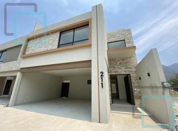 Casa · 313m² · 3 Recámaras · 2 Estacionamientos · Casa en Venta Las Esmeraldas Zona Carretera Nacional Monterrey