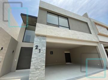 Casa · 319m² · 3 Recámaras · 2 Estacionamientos · Casa en Venta Las Esmeraldas Zona Carretera Nacional Monterrey