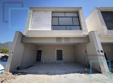 Casa · 234m² · 3 Recámaras · 2 Estacionamientos · Casa en Venta Vientos del Vergel Zona Carretera Nacional Santiago