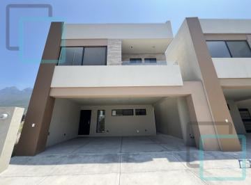 Casa · 248m² · 3 Recámaras · 2 Estacionamientos · Casa en Venta en Dominio Cumbres Zona García