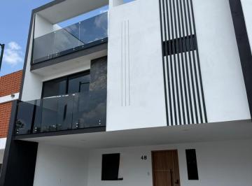 Casa · 233m² · 3 Recámaras · Casa en Cholula de Rivadabia Centro