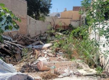 Terreno / Lote , León · Terreno Demolido en Venta en Valle del Campestre
