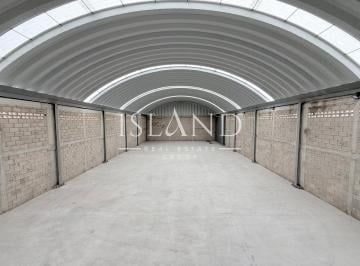 Nave industrial · 744m² · 18 Estacionamientos · Nave Industrial en Cancún Centro