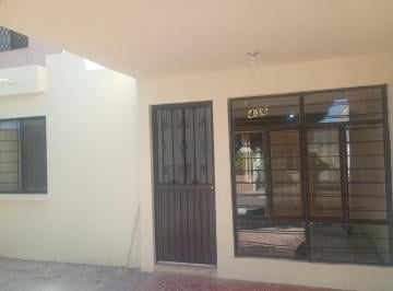 Casa de 3 habitaciones, Saltillo · Casa en Venta Col. Los Arcos