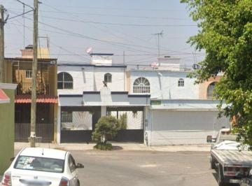 Casa de 3 habitaciones, Corregidora · Casa en Venta, Fracc. Camino Real, Corregidora, Querétaro ¡Remate Bancario!