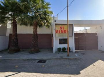 Casa de 3 habitaciones, San Pedro Cholula · Casa en Venta en Col Santiago Momoxpan San Pedro Cholula Puebla