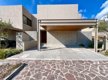 Casa en condominio de 3 habitaciones, Querétaro · Casa en Venta Altozano Queretaro - Casa Ámbar