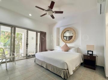 Departamento · 90m² · 2 Recámaras · Departamento en Renta de 2 Recámaras en La 5ta Av Entre Calle 34 y 38, Playa del Carmen