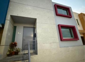 Casa de 3 habitaciones, Morelia · Casa en Venta Vistas Altozano