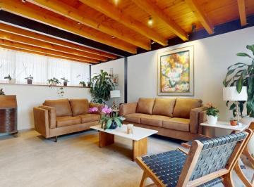 Casa en condominio de 4 habitaciones, Querétaro · Residencia Elegante y Contemporánea en Lomas de Juriquilla