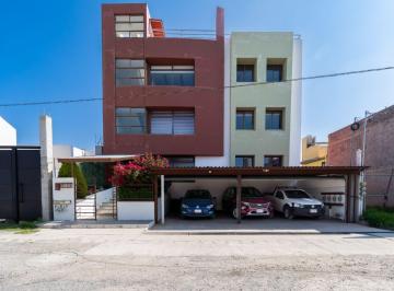 Edificio , Metepec · Edificio de Departamento en Venta, Col. Bellavista. Metepec, Estado de México