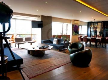 Departamento · 440m² · 4 Recámaras · 4 Estacionamientos · Departamento en Venta en Bosque de Las Lomas