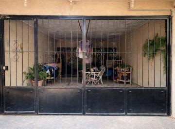 Casa · 150m² · 2 Recámaras · 1 Estacionamiento · Casa en Venta en El Centro de Torreón, Coah.