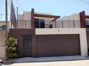 Casa de 3 habitaciones, Tijuana · Se Renta Casa Amplia y Segura en Linda Vista – Zona Centro, Tijuana