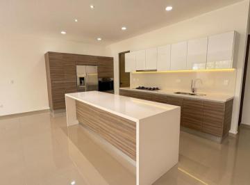 Casa de 4 habitaciones, Cancún · Venta Casa Aqua