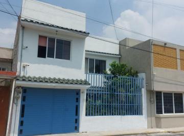 Casa de 5 habitaciones, Gustavo A. Madero · Estupenda Casa en Ventae con Xcelente Ubicacion - San Juan de Aragon VI Secc.