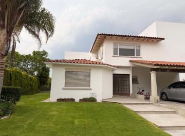 Casa en condominio de 4 habitaciones, Querétaro · Casa en Renta en El Campanario