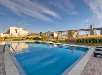Casa de 3 habitaciones, Zapopan · Casa Dentro de Coto Col La Venta del Astillero