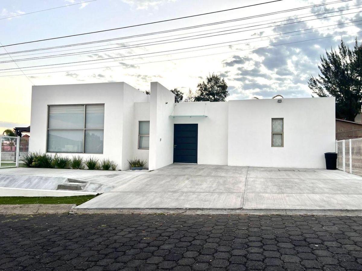 Casa en Venta de Una Sola Planta Dentro del Club Campestre Erandeni de Morelia Michoacán.