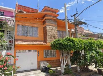 Casa de 4 habitaciones, Nezahualcóyotl · Casa en Venta en Col Agua Azul Cd Nezahualcoyotl