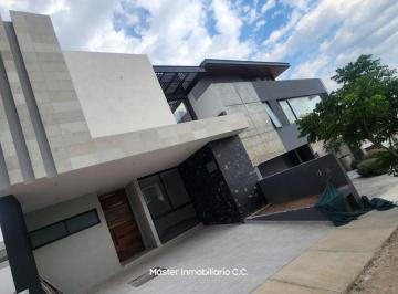 Casa de 4 habitaciones, León · Casa en Preventa en Lomas Punta del Este con Recamara en Planta Baja, 4 Recamaras 4 Baños