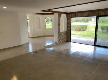 Casa de 3 habitaciones, León · Casa en Venta en Campo de Golf Club Hacienda León, Guanajuato