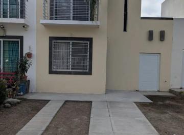 1 · Casa en Venta en Los Lagos