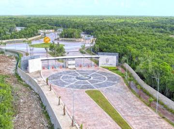 Terreno / Lote · 270m² · Terreno en Venta 270 m² - Lausana Cancún - Parque Catalina