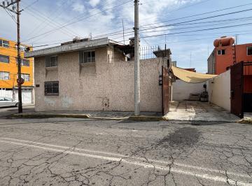 Casa · 157m² · 4 Recámaras · 2 Estacionamientos · Casa en Venta, Toluca Santa Maria de Las Rosas
