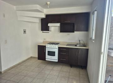 Casa en condominio de 2 habitaciones, Querétaro · Casa en Renta en Fraccionamiento Viñedos, 2 Recámaras