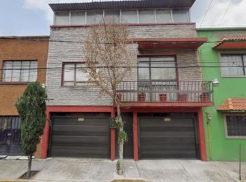 Casa de 4 habitaciones, Alvaro Obregón · Casa en Venta en Rosa Verde #122