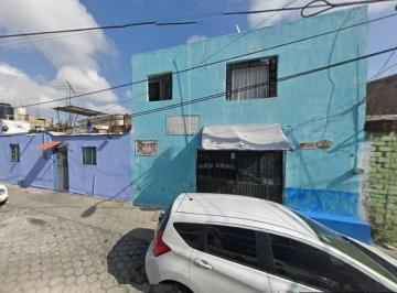 Casa de 4 habitaciones, Zapopan · Casa de Oportunidad en La Col Tabachines a Unas Cuadras del Periférico Norte