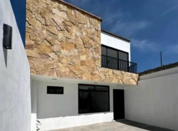 Casa de 3 habitaciones, Totolac · Casa de 2 Niveles