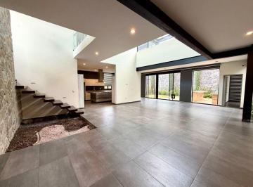 Casa en condominio de 4 habitaciones, Querétaro · Casa en Renta en Altozano con Recamara en Pb, Queretaro