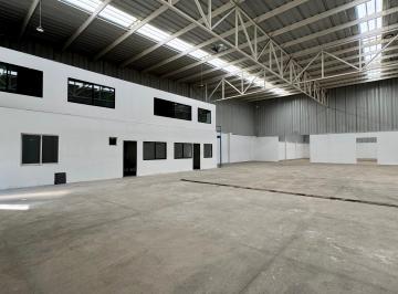 Bodega comercial , Zapopan · Bodega Industrial de 1,520 m² con Oficinas y Altura de 8.5 m, Luz Trifásica.