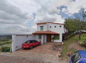 Casa de 4 habitaciones, Querétaro · Casa en Venta en Col Milenio III Santiago de Queretaro