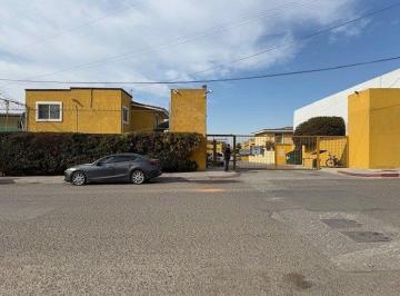 Casa de 3 habitaciones, Tijuana · Se Renta Amplia Casa en Privada con Vigilancia, Las Americas Tijuana. Ruta Independencia