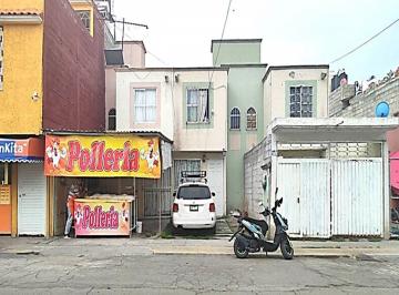 Casa de 2 habitaciones, Melchor Ocampo · Se Vende Casa en Dos Niveles