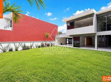 bbf7a60e93486af8cf72e153d41fea4023e720cd4f6df696e535bc55a9f44942 · Casa en Venta, Fracc. Privado, Coatepec.
