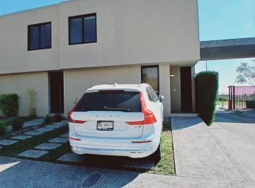 Casa · 151m² · 3 Recámaras · 2 Estacionamientos · Casa en Venta Zakia, 3 Recámaras, Amplios Espacios, 150 m² Terreno