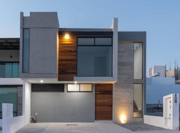 Casa · 150m² · 3 Recámaras · 2 Estacionamientos · Casa en Preventa Meseta, 3 Recámaras, Espacios Amplios