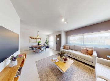 Casa · 138m² · 4 Recámaras · 2 Estacionamientos · Casa en Venta Mayorazgo, 4 Recámaras, Jardín