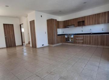 Casa · 150m² · 3 Recámaras · 2 Estacionamientos · Casa en Venta Meseta, 3 Recámaras con Baño C/u, Amplia Sala de Tv