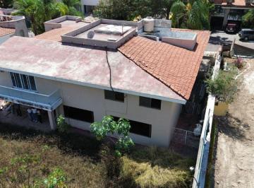 Terreno / Lote · 1089m² - HAUSIT STUDIO · Casa en Venta Como Terreno en Atlas Colomos, Proyecto de Renovación Incluido