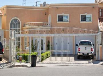 Casa de 4 habitaciones, Juárez · Venta de Casa en Fracc. Paseo de Los Virreyes, Juarez, Chihuahua
